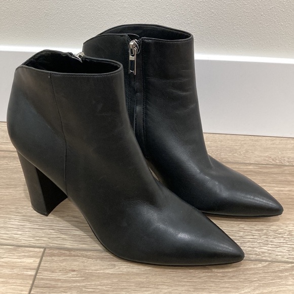 Marc Fisher Unno Pointed Toe Bootie - Picture 4 of 14